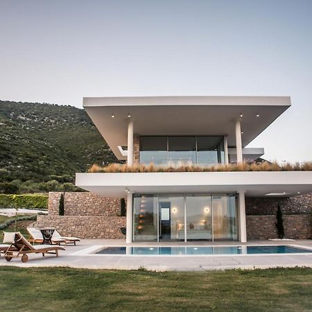 Varko Luxury Suites Palairos Exterior foto