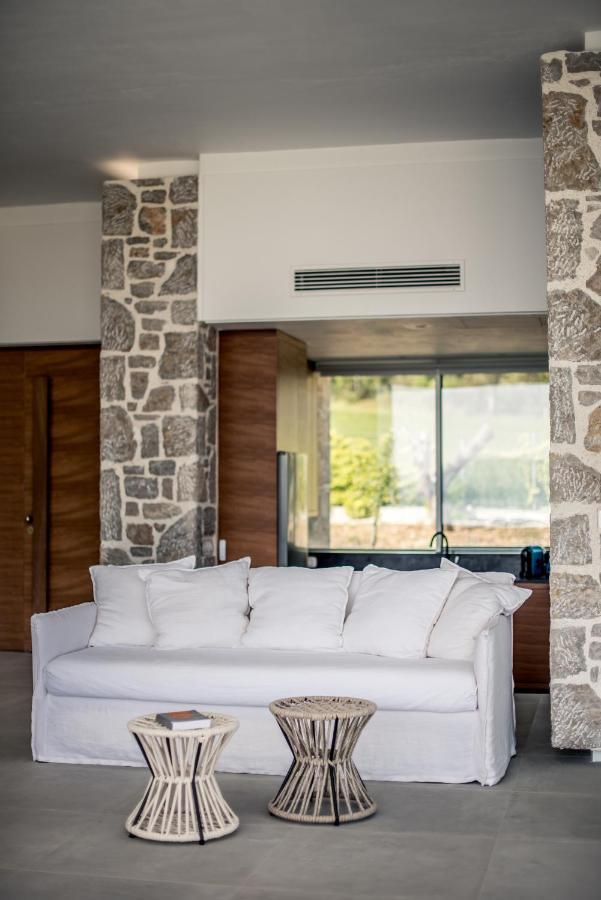 Varko Luxury Suites Palairos Exterior foto