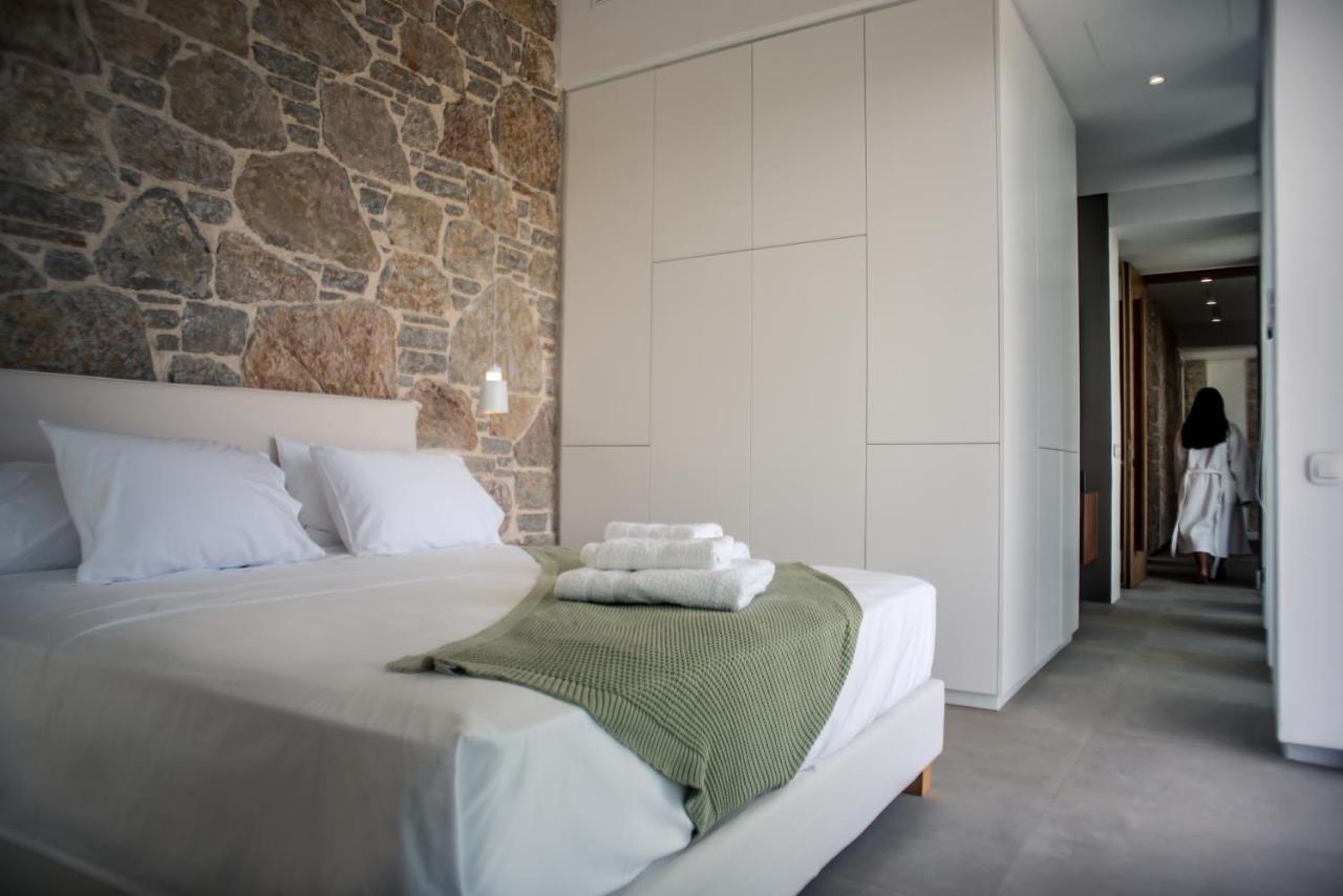 Varko Luxury Suites Palairos Exterior foto