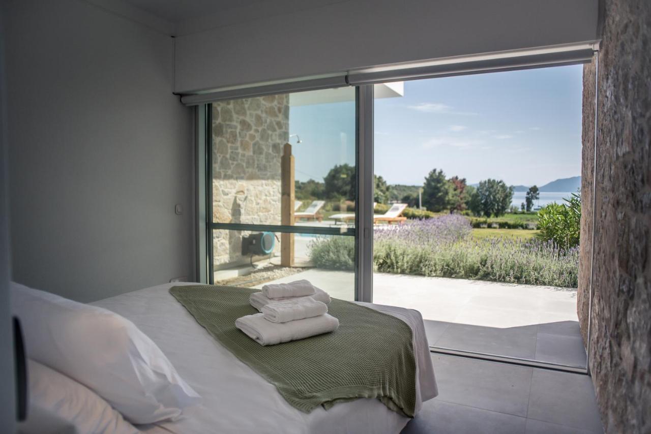 Varko Luxury Suites Palairos Exterior foto