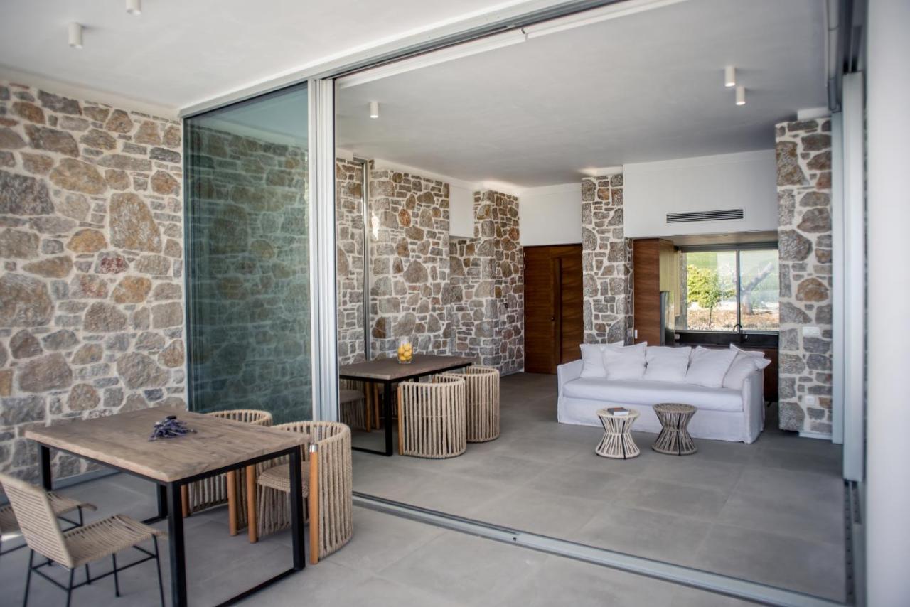 Varko Luxury Suites Palairos Exterior foto